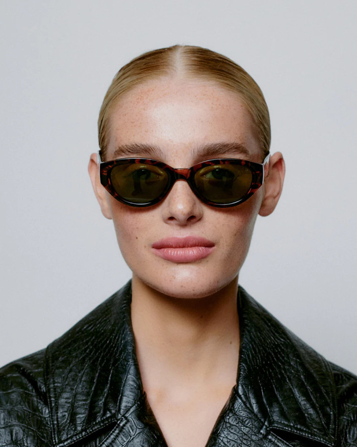 A. Kjaerbede Winnie Demi Tortoise Slnečné Okuliare