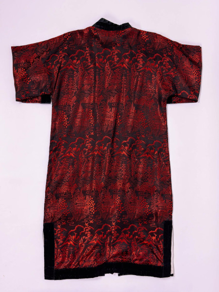 Traditional Japanese Coat – Embroidered Satin Jacket with Knot Buttons