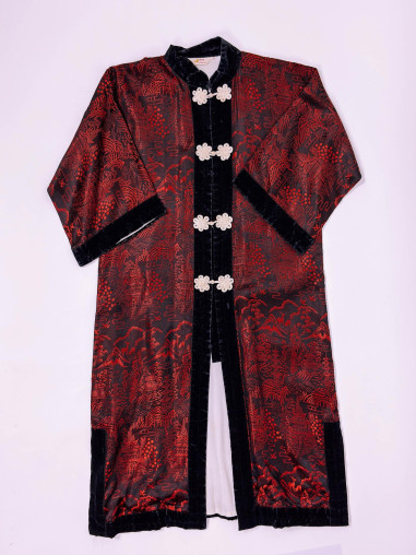 Traditional Japanese Coat – Embroidered Satin Jacket with Knot Buttons