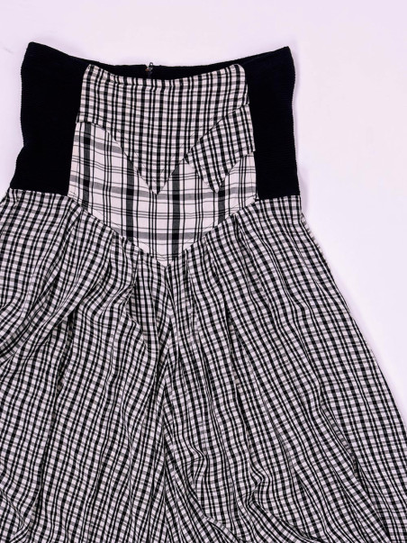 Vintage Checked Skirt – High Waist Retro Chic
