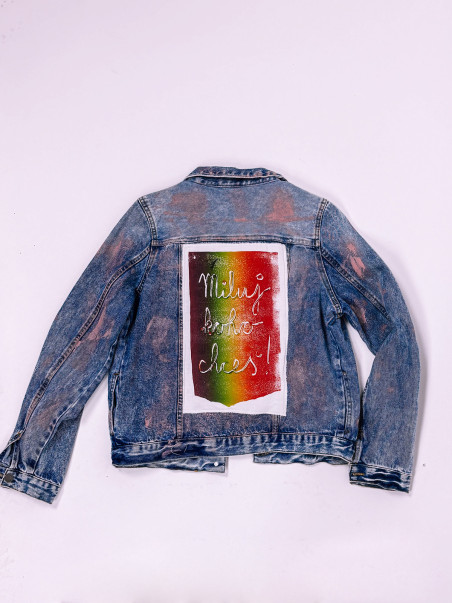 Customized Denim Jacket "Miluj koho chceš" - S