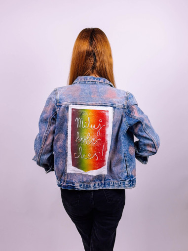 Customized Denim Jacket "Miluj koho chceš" - S
