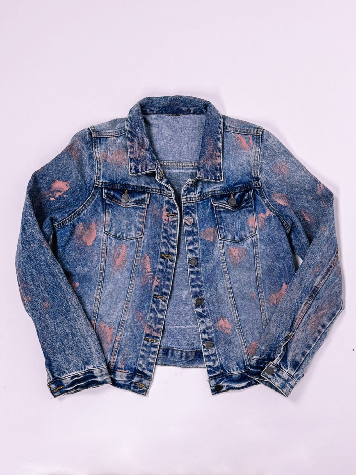 Customized Denim Jacket "Miluj koho chceš" - S