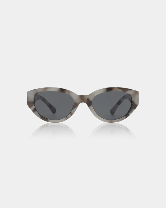 A. Kjaerbede  Winnie Cookie Dough Sunglasses
