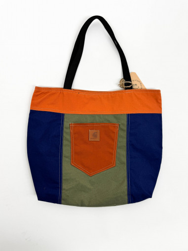 Carhartt Recycled Tote Bag – Sustainable, Unique, and Spacious