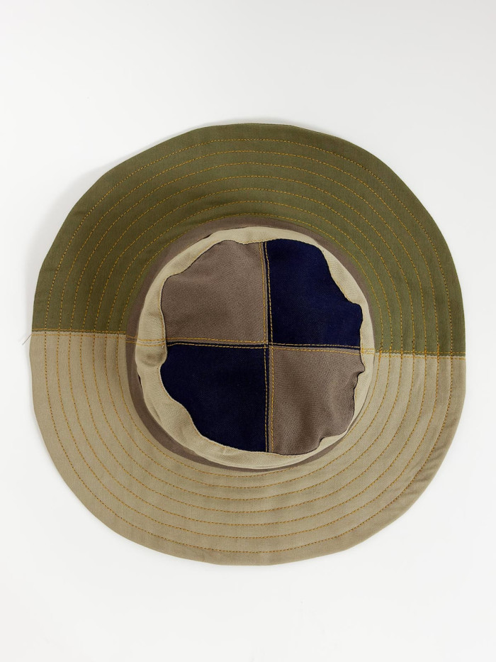Carhartt Reworked Bucket Hat – Handmade from Recycled Fabric